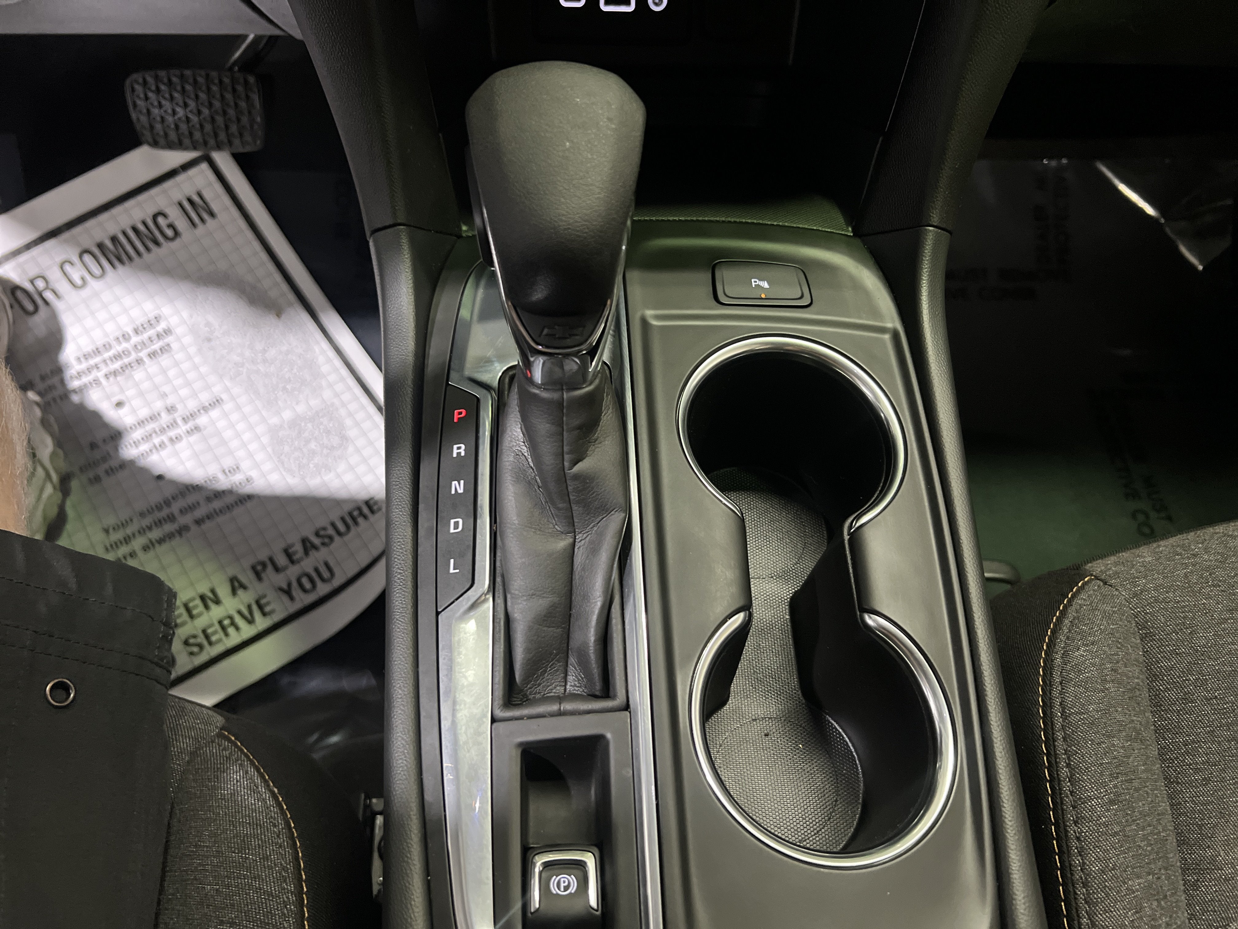 2024 Chevrolet Equinox LT - Photo 21
