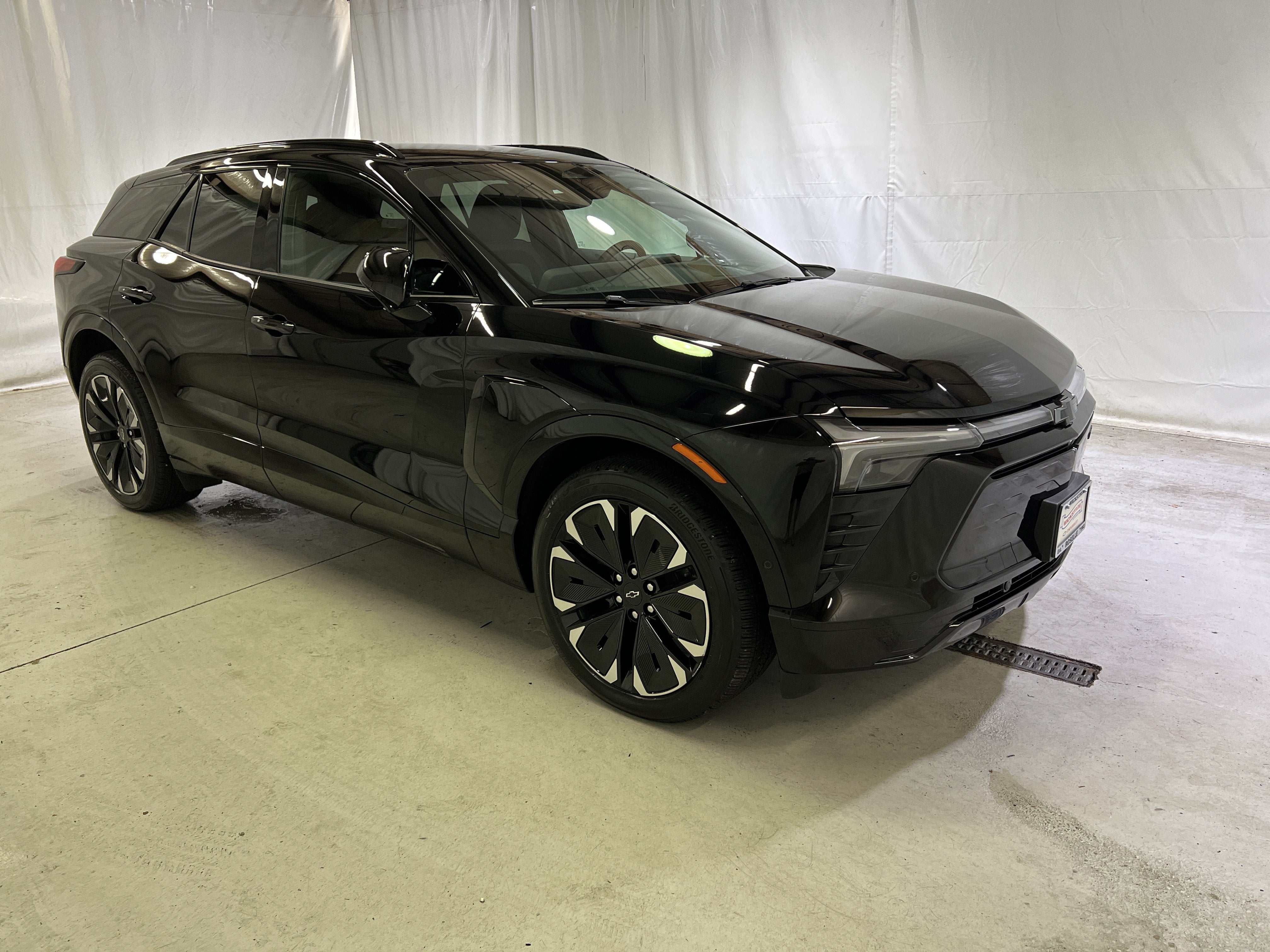 Used 2026 Chevrolet Blazer EV RS with VIN 3GNKD1RJ4TS103330 for sale in Roselle, IL