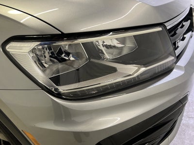 2021 Volkswagen Tiguan 2.0T SE R-Line Black