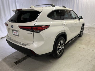2021 Toyota Highlander Hybrid XLE