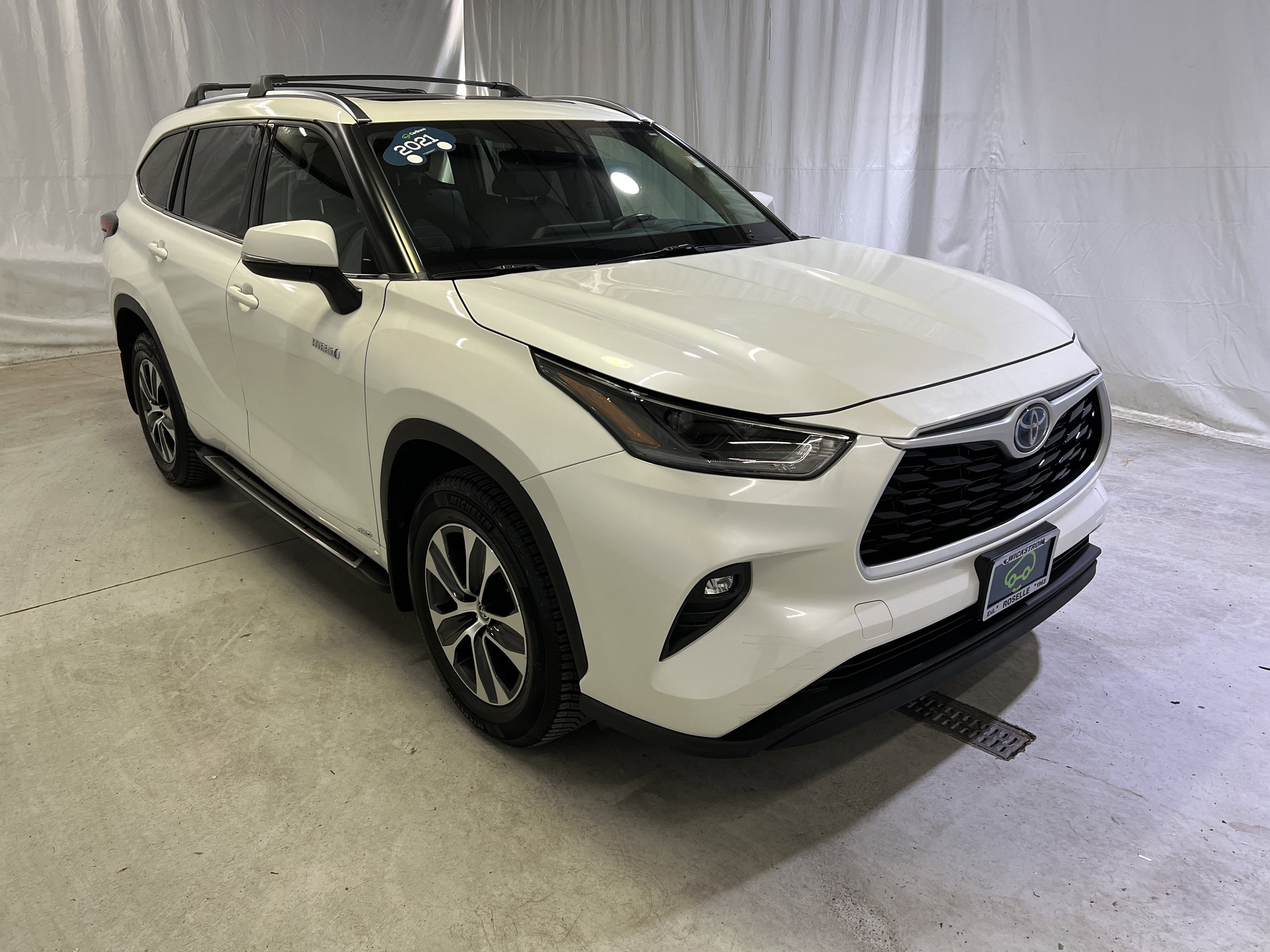 2021 Toyota Highlander Hybrid XLE