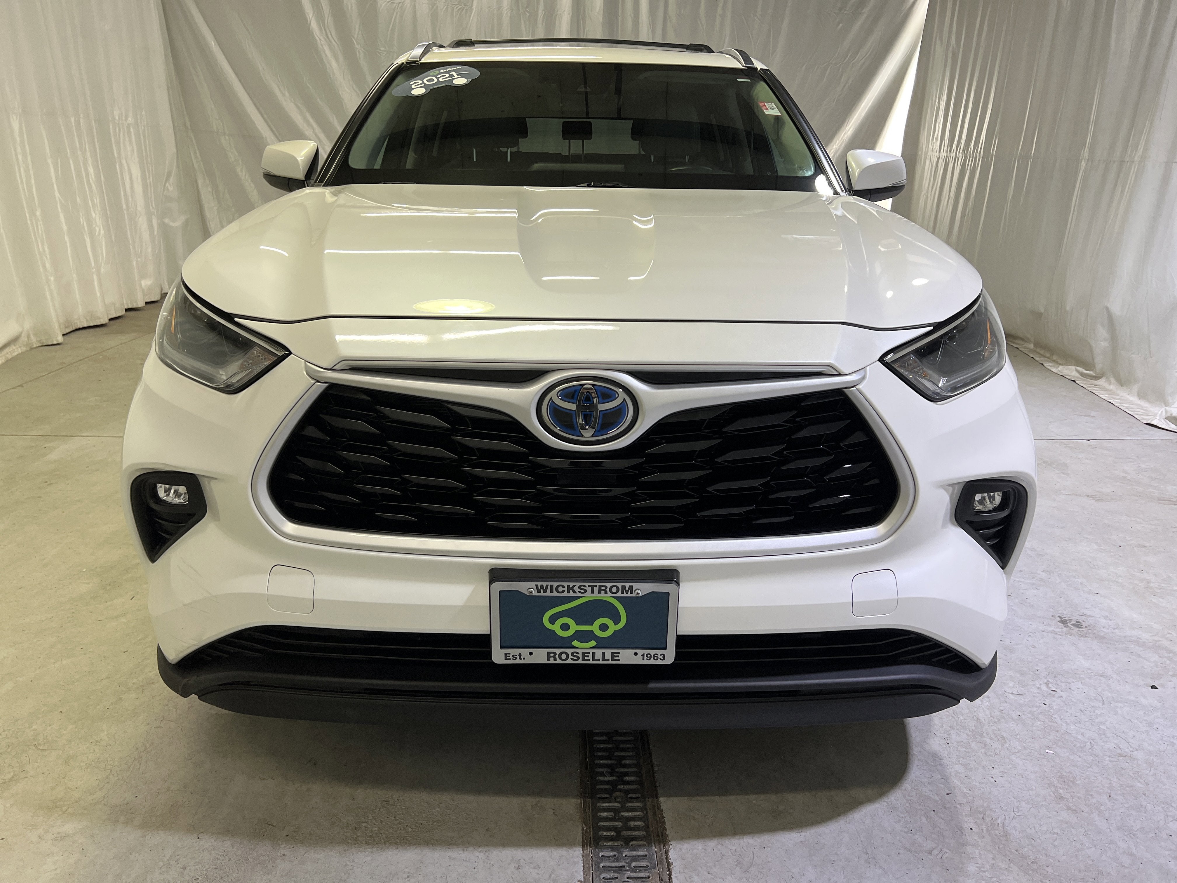 2021 Toyota Highlander Hybrid XLE