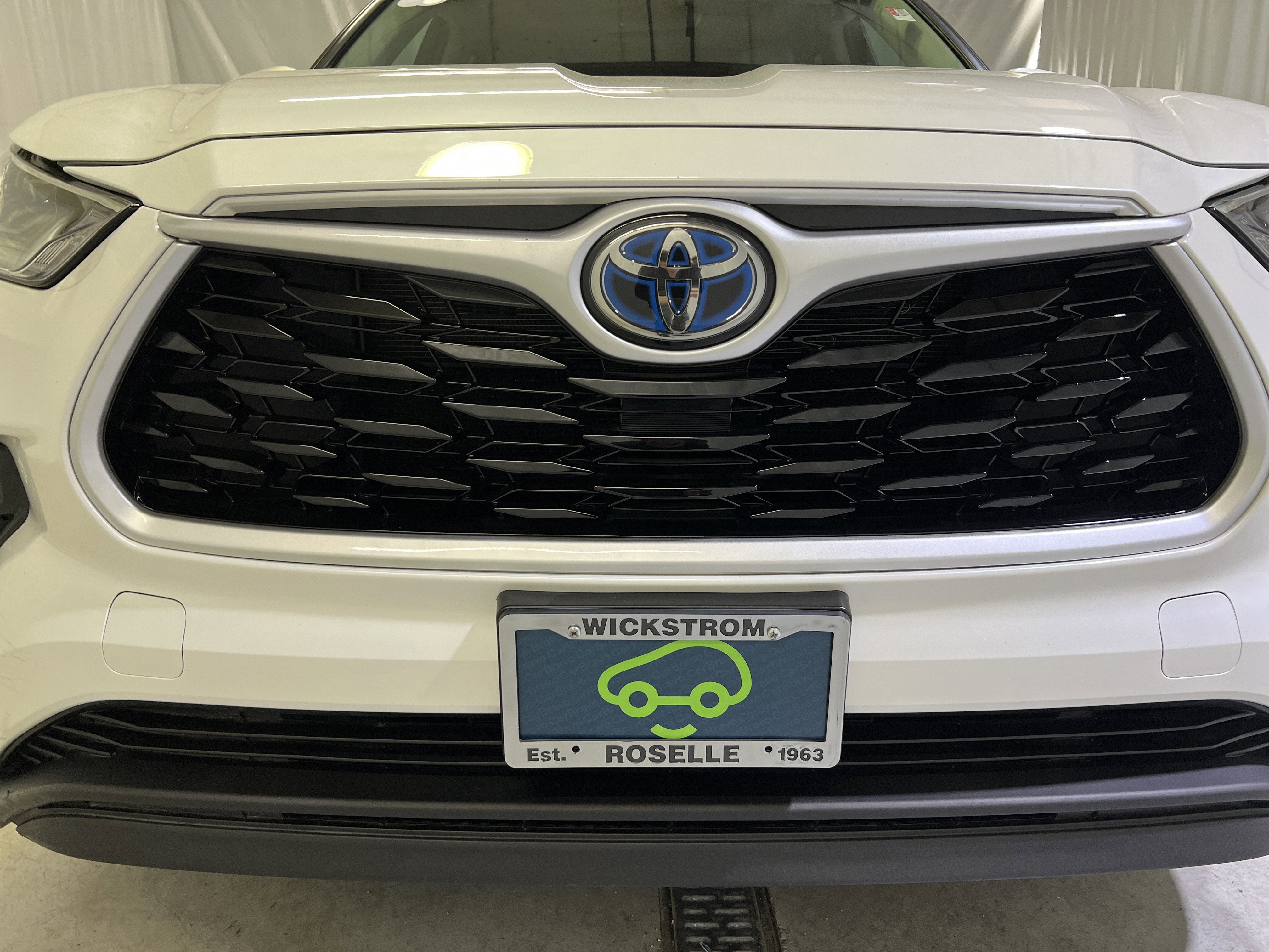 2021 Toyota Highlander Hybrid XLE