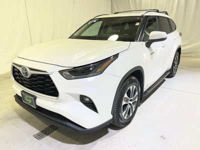 2021 Toyota Highlander Hybrid XLE
