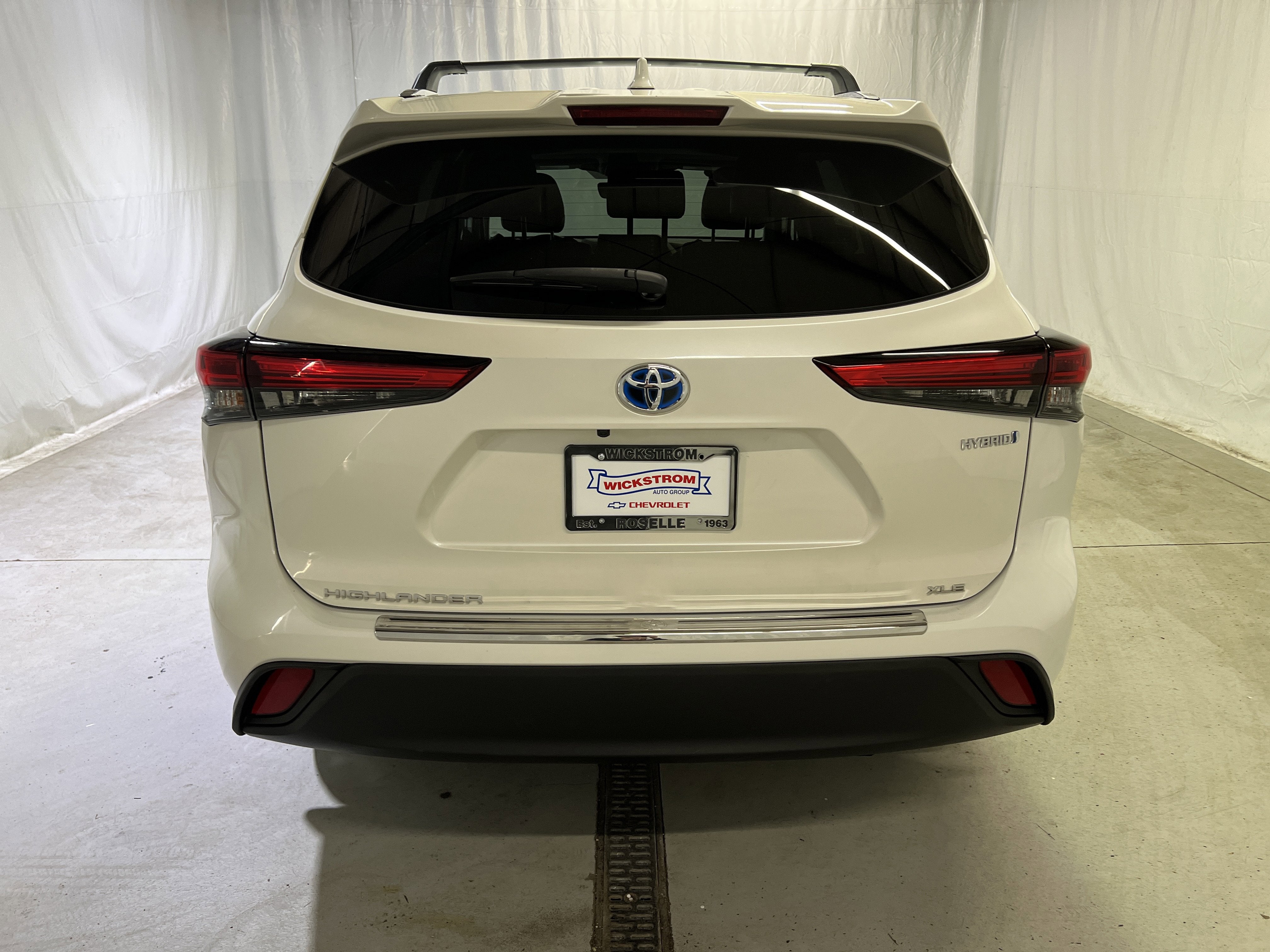 2021 Toyota Highlander Hybrid XLE