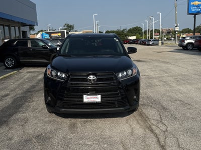 2019 Toyota Highlander SE