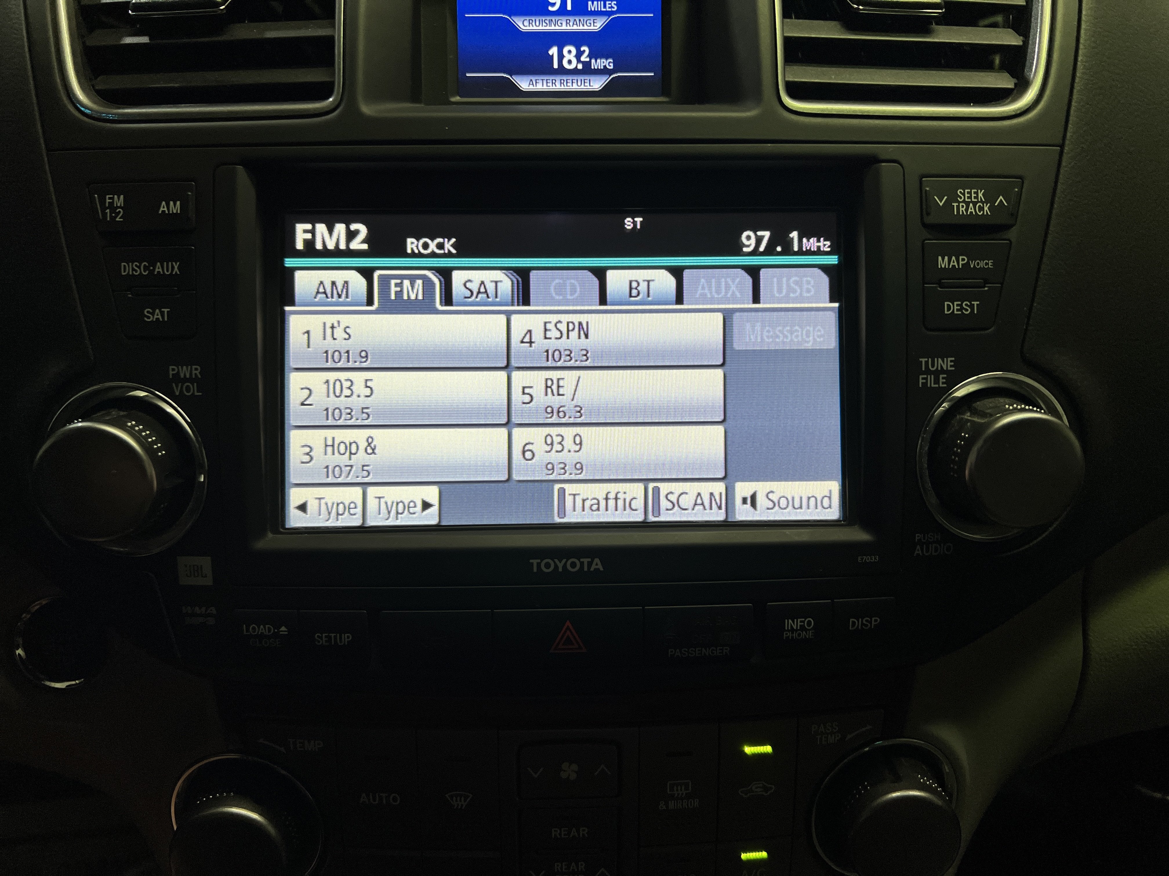 2011 Toyota Highlander Limited - Photo 19