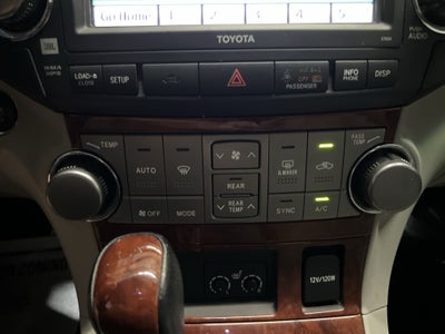 2011 Toyota Highlander Limited V6