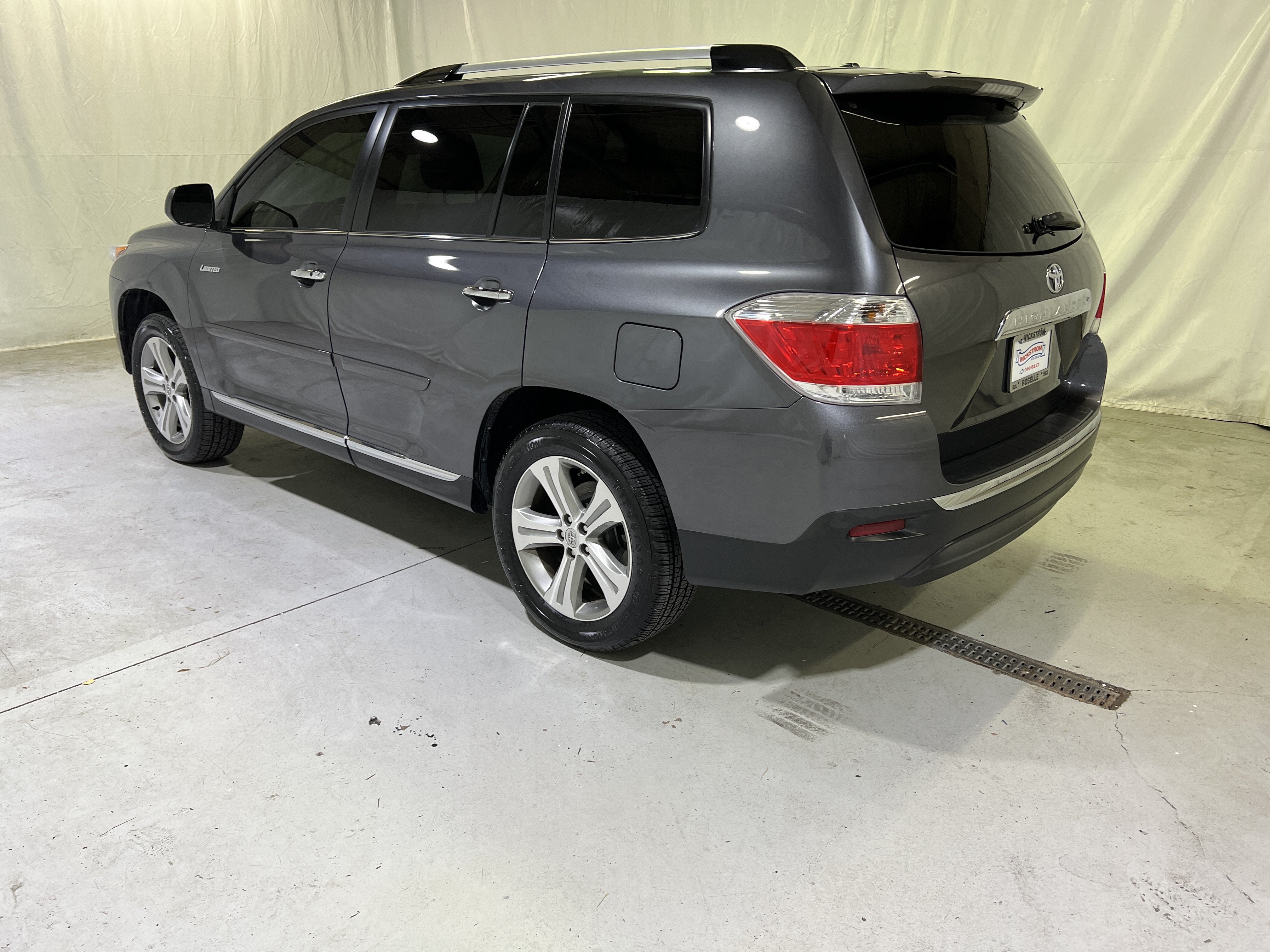 2011 Toyota Highlander Limited - Photo 8
