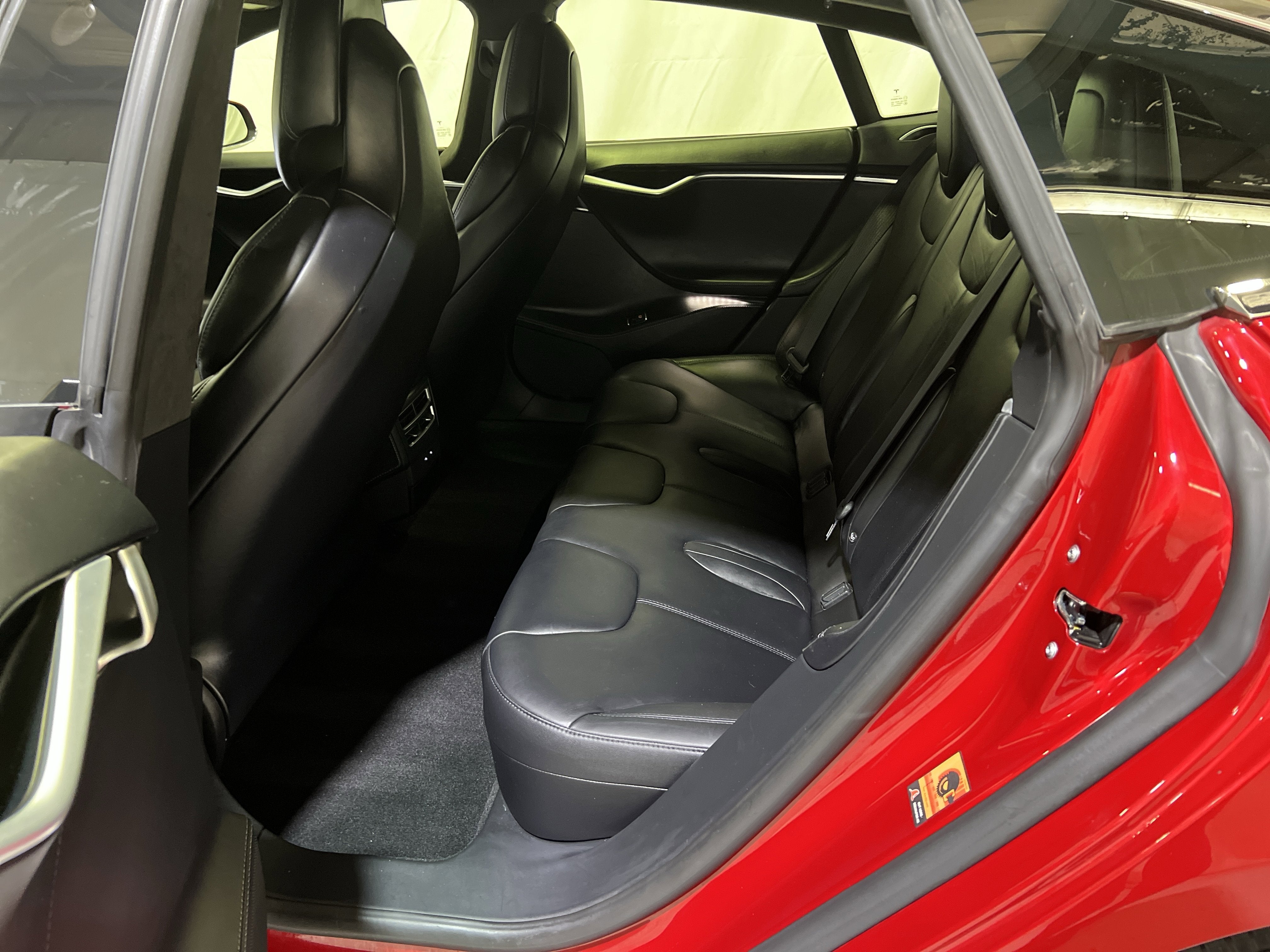 2017 Tesla Model S 90D