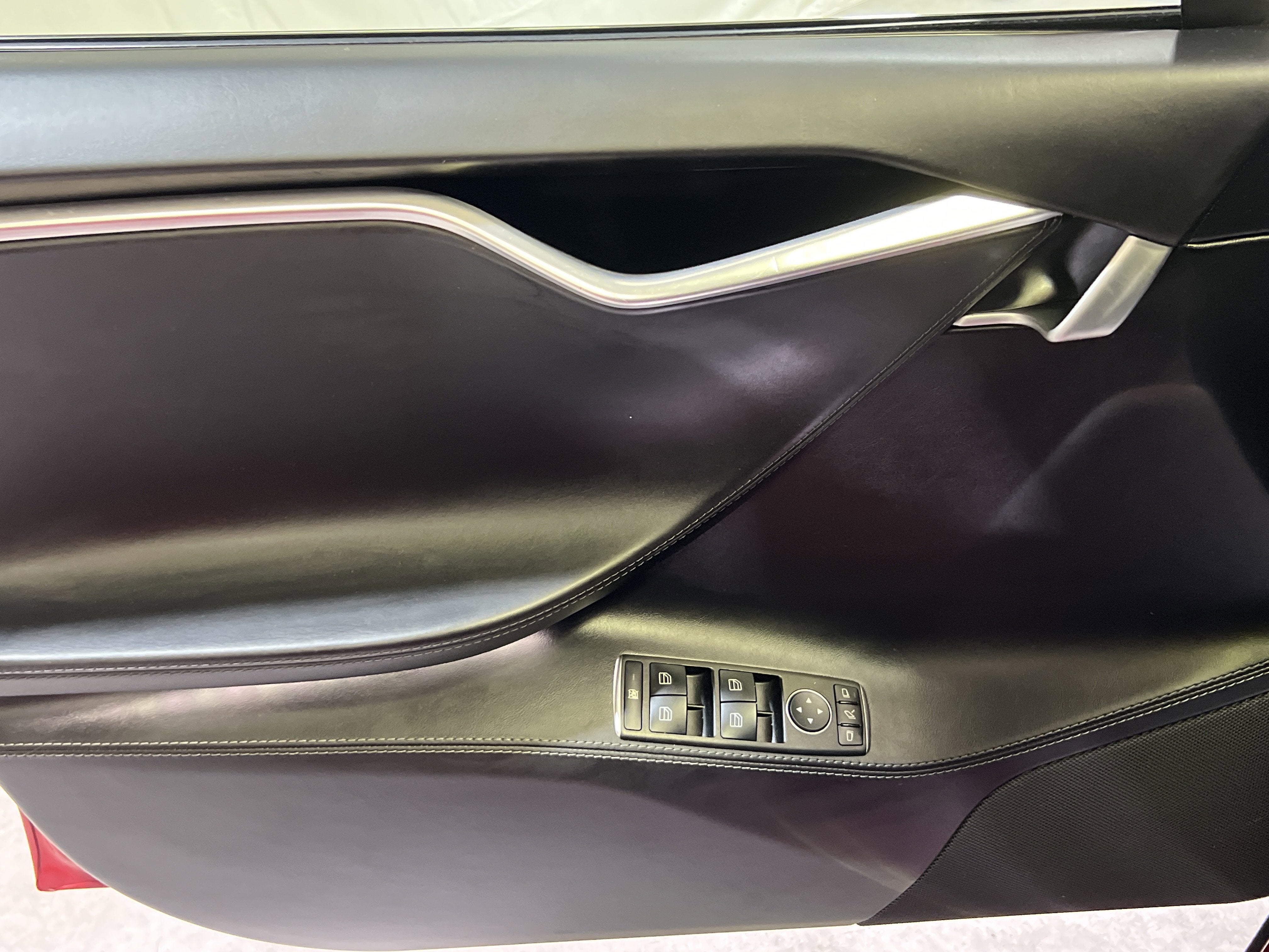 2017 Tesla Model S 90D