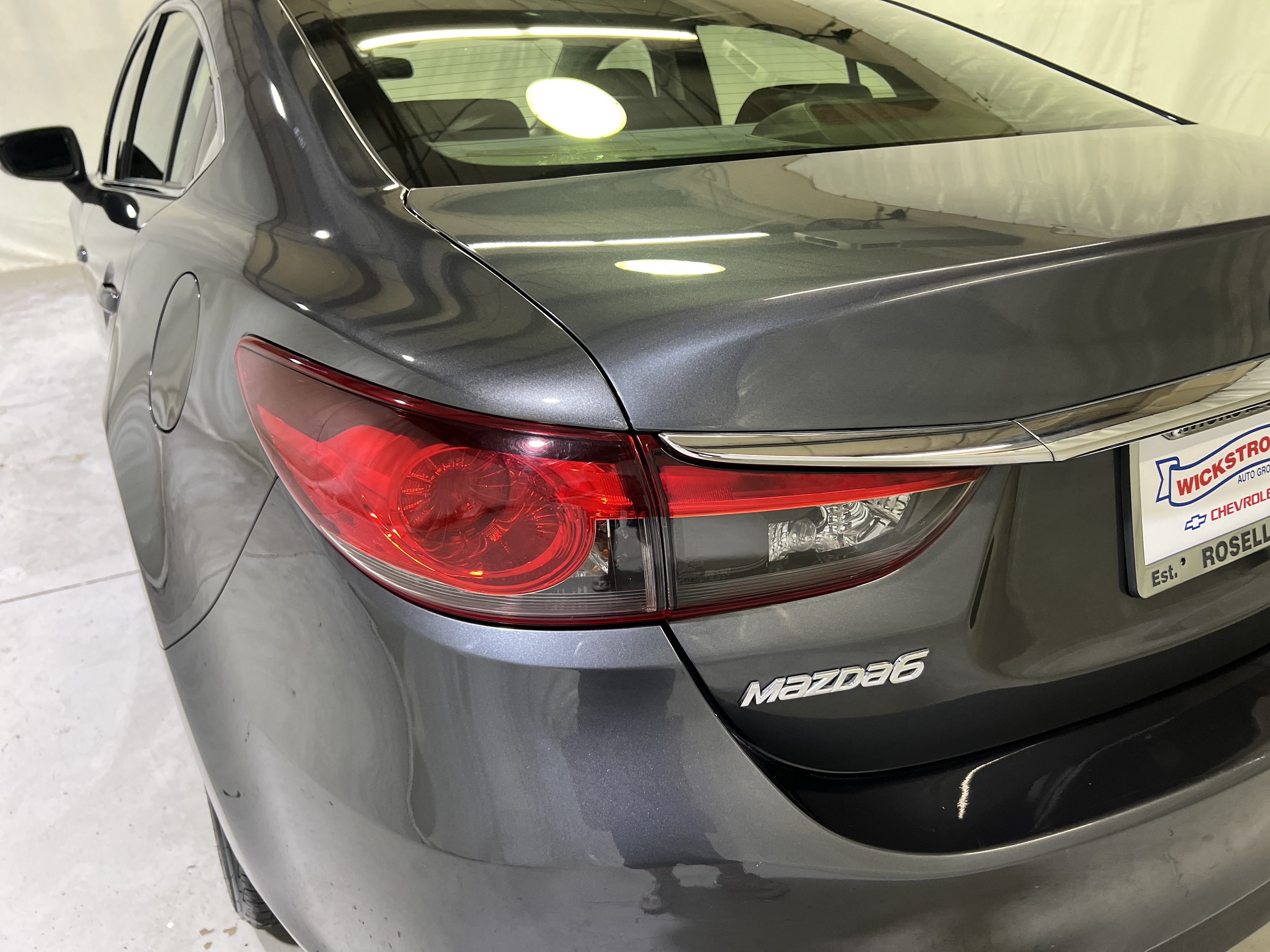 2016 Mazda Mazda6 i Sport