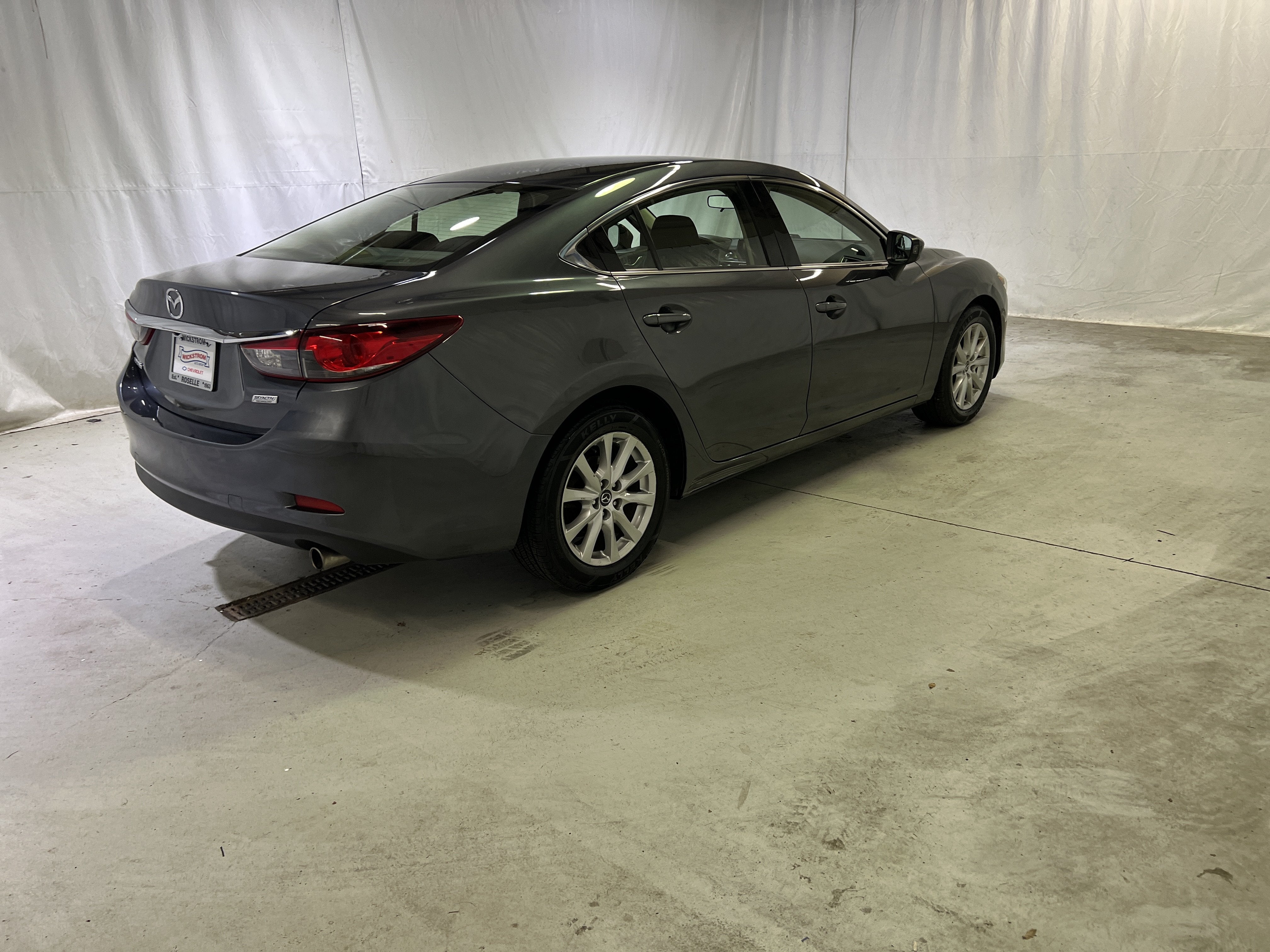 2016 Mazda Mazda6 i Sport