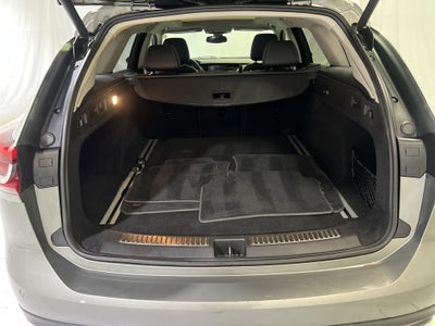 2018 Buick Regal TourX Essence