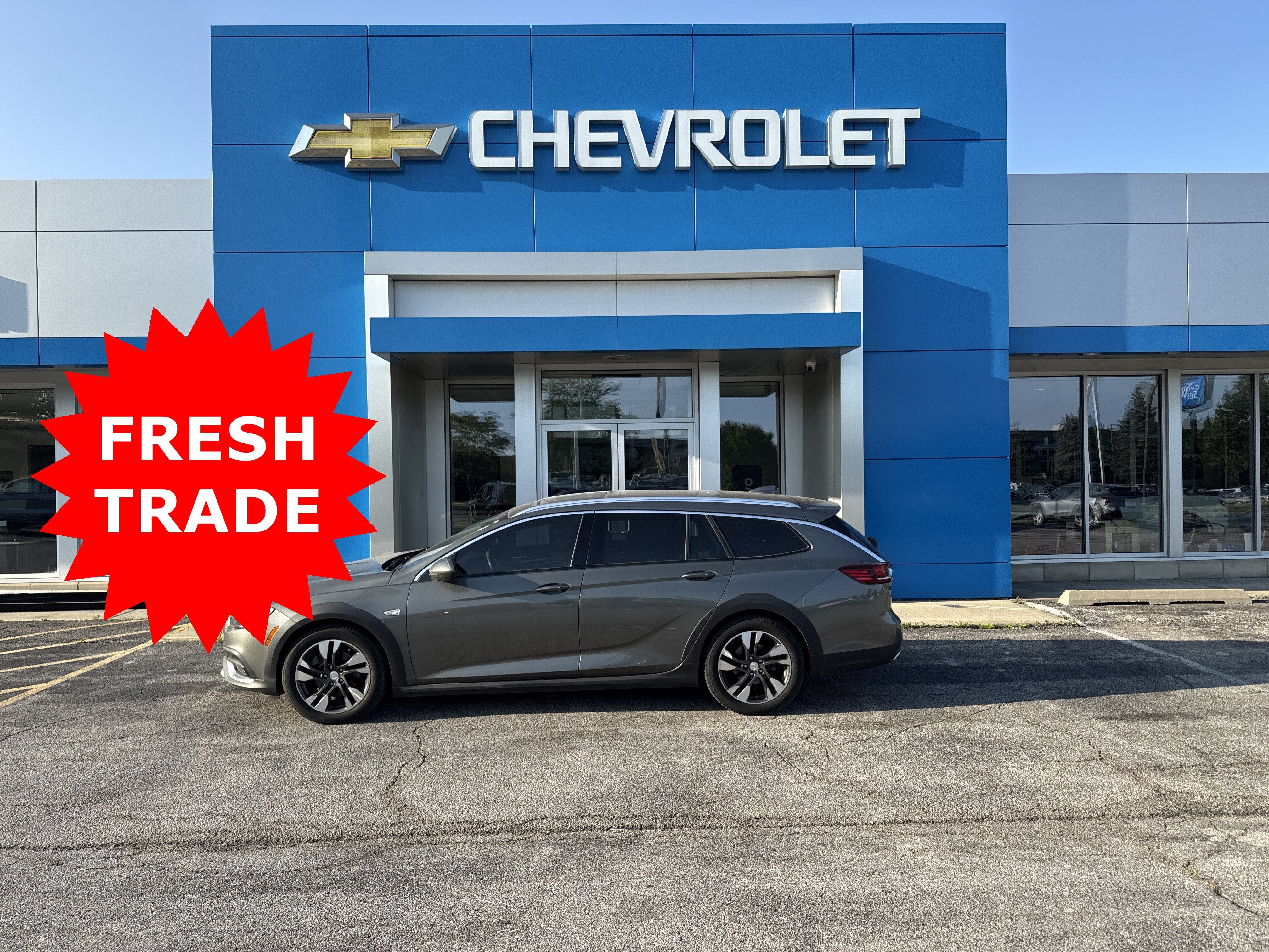 2018 Buick Regal TourX Essence