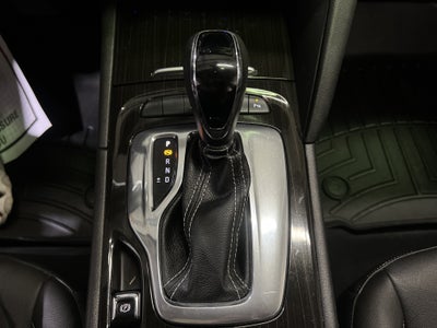 2018 Buick Regal TourX Essence