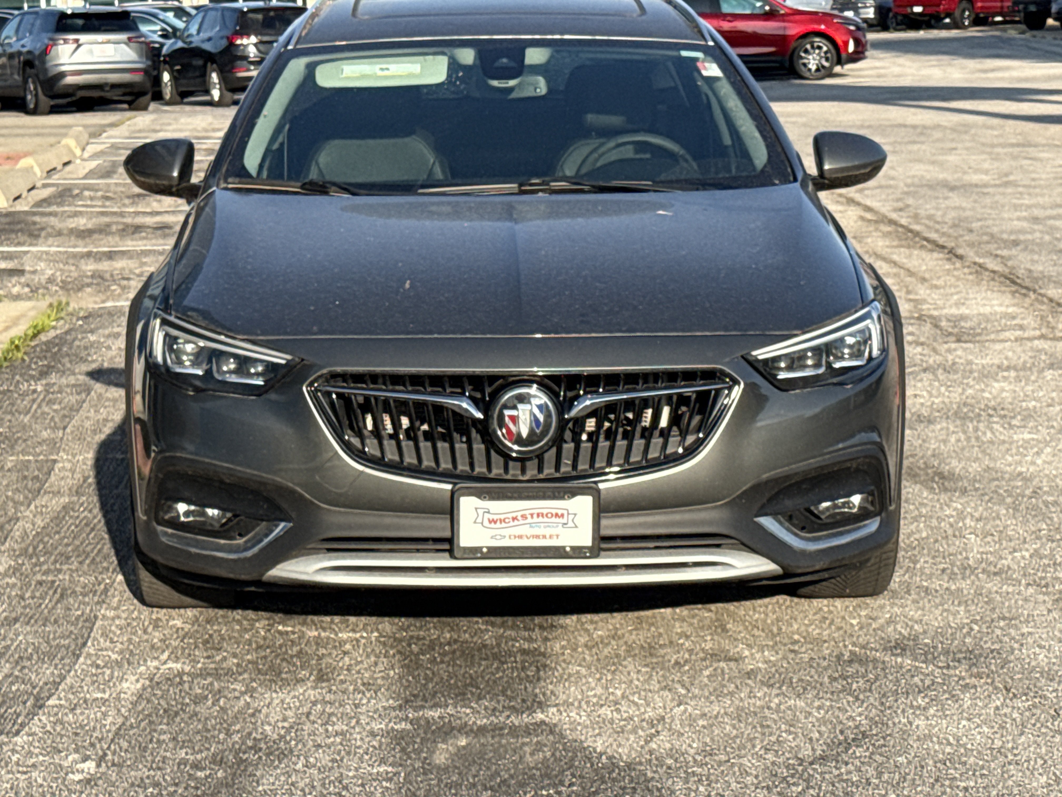 2018 Buick Regal TourX Essence
